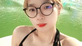 Mo_Cutie Snapshot