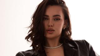 JenniferLouns Snapshot