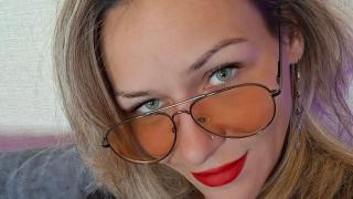 KristinaRed Snapshot