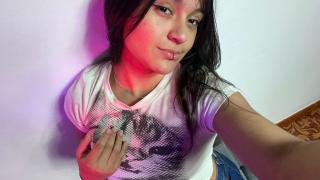 HannaLaurenth Snapshot