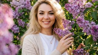 AnnaDeAbrams Snapshot