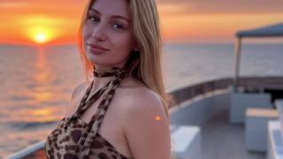 JanettQuante Snapshot