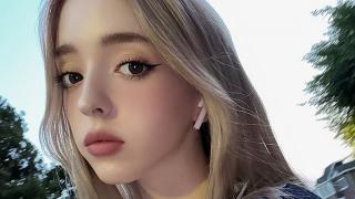 EllianaMiller Snapshot