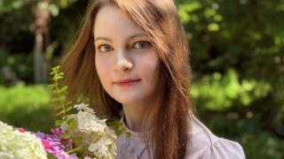 BethanyBloom Snapshot