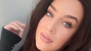 MoniqueJanssen Snapshot