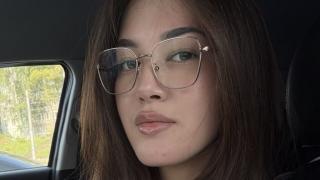 NikiMyles Snapshot